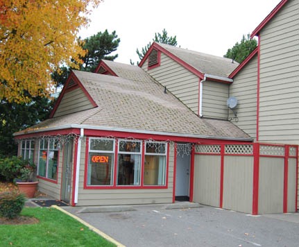 Lynden Heated Self Storage | 8329 WA-539, Lynden, WA 98264, USA | Phone: (360) 312-4405