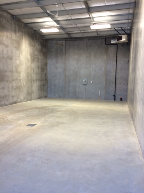 Garage World | 5217 Duncan Ave, Queen Elizabeth II Highway, Blackfalds, AB T0M 0J0, Canada | Phone: (403) 506-3373