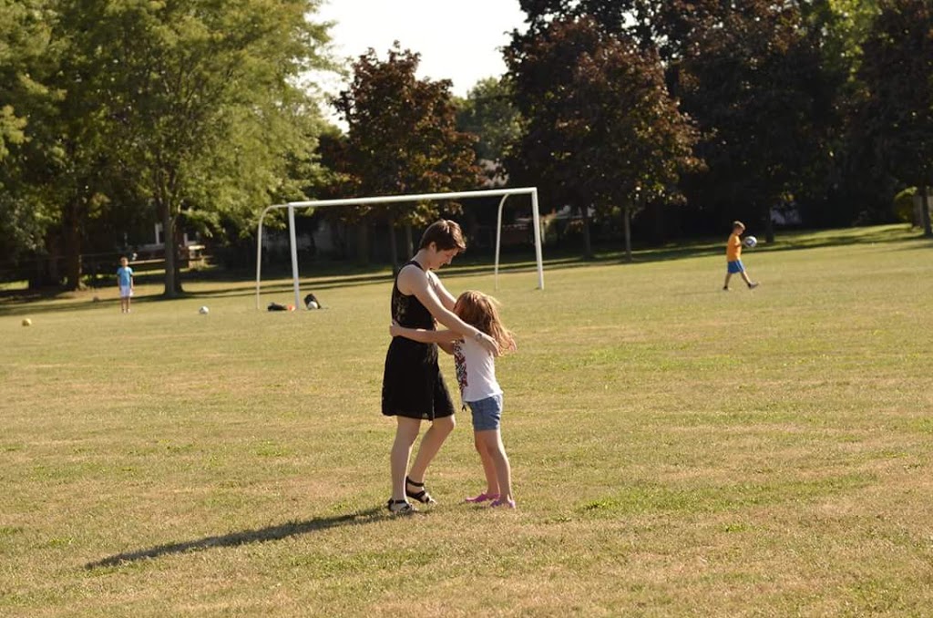 Grantham Avenue Park | 447 Grantham Ave, St. Catharines, ON L2M 3J2, Canada