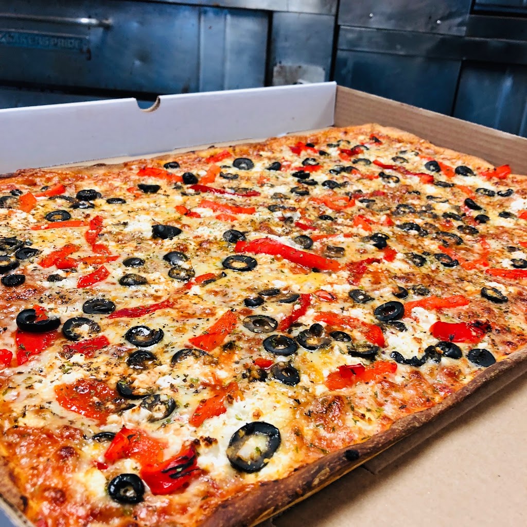 Nonis Pizzeria | 4 Livingston Ave, Grimsby, ON L3M 1K5, Canada | Phone: (905) 309-3553