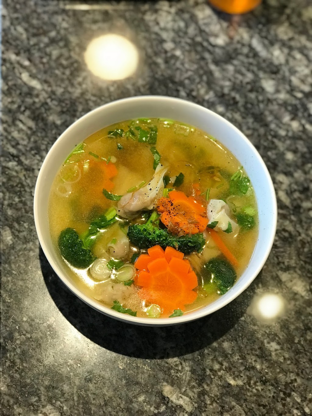 White Lotus Cafe | 5901 Broadway, Burnaby, BC V5B 2Y1, Canada | Phone: (604) 428-7522