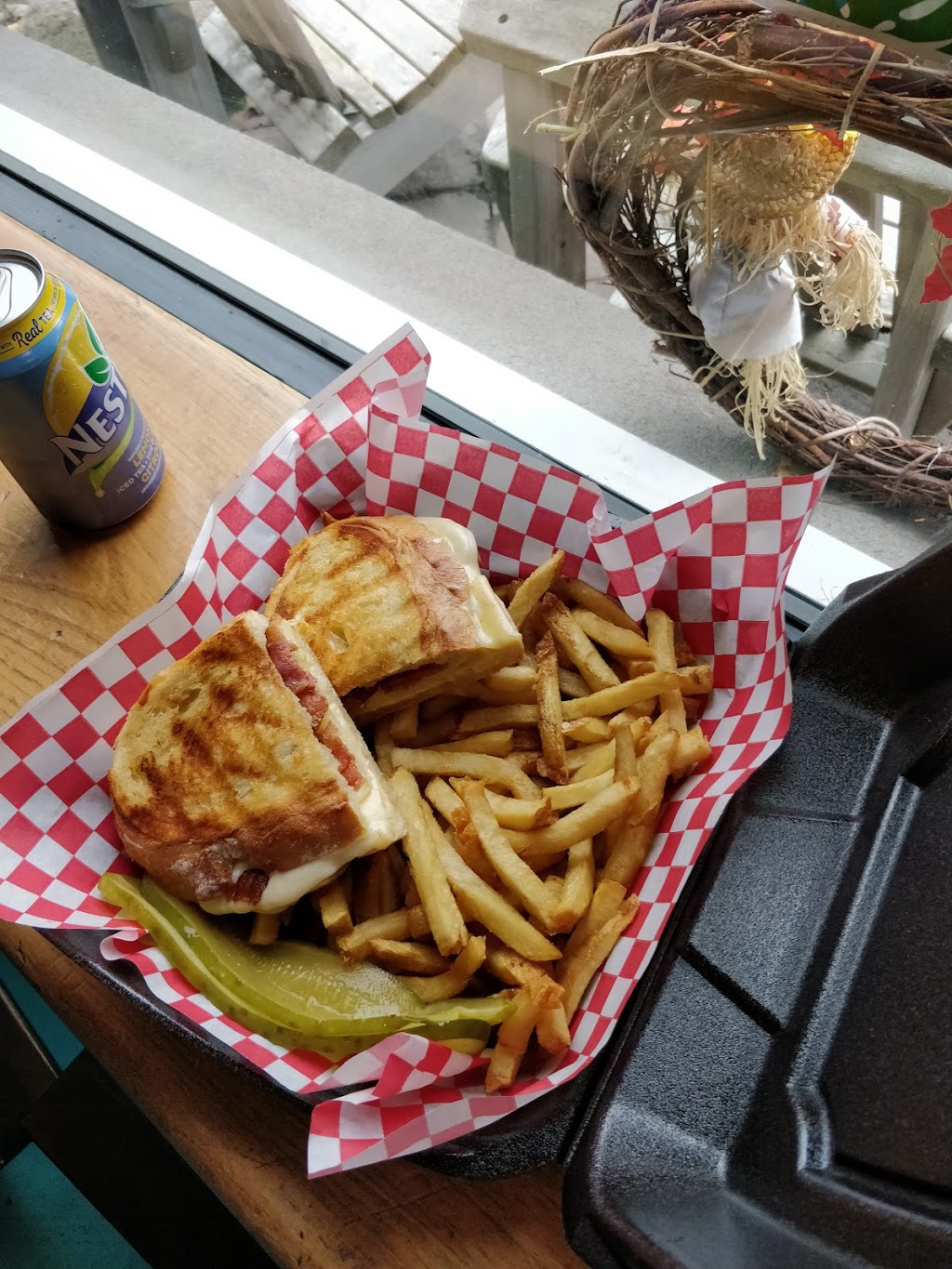 Tastebuds | 291 Phillip St E, Gravenhurst, ON P1P 1J3, Canada | Phone: (705) 687-8478