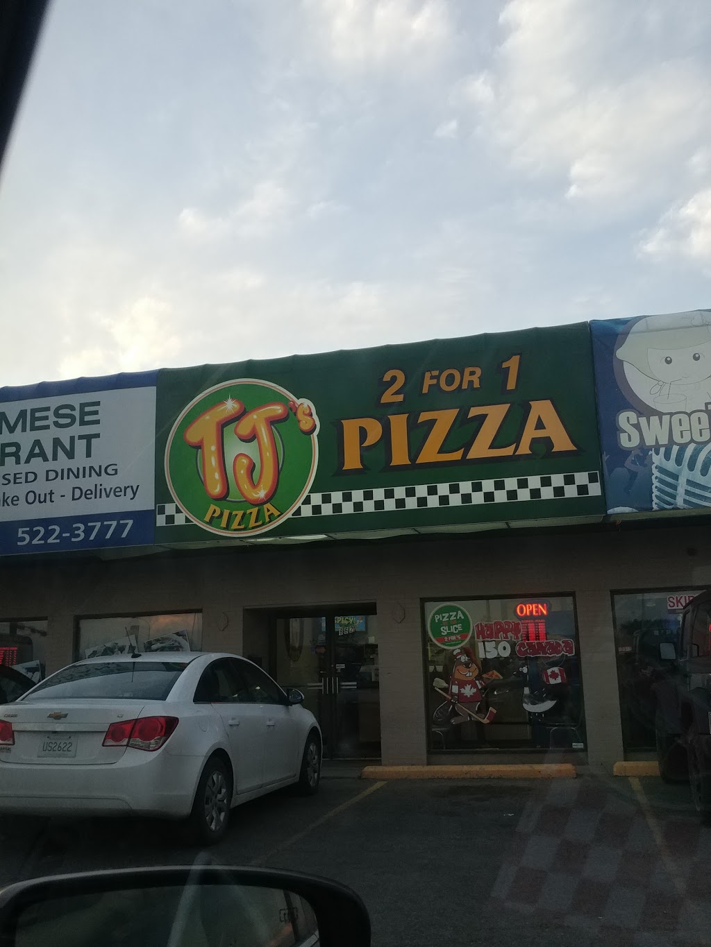 TJs Pizza | 862 Victoria Ave E, Regina, SK S4N 0P2, Canada | Phone: (306) 545-5999
