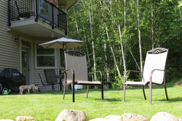 Mt. Woodside Bed & Breakfast | 2215 Lougheed Hwy, Agassiz, BC V0M 1A1, Canada | Phone: (604) 796-0292