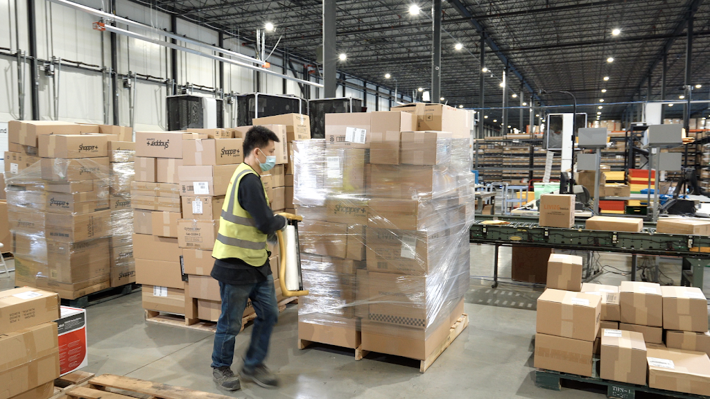 SPexpress Fulfillment | E-Commerce Order Fulfillment Canada | 3501 Rue F.-X.-Tessier, Vaudreuil-Dorion, QC J7V 5V5, Canada | Phone: (888) 812-8884