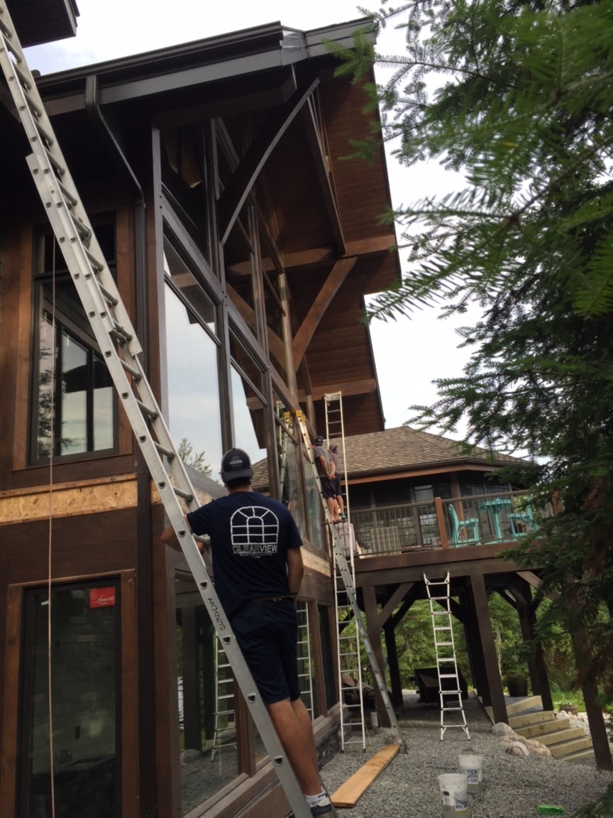 CLEARVIEW Window Cleaners | 619 Ash St, Winnipeg, MB R3N 0R3, Canada | Phone: (204) 896-1347