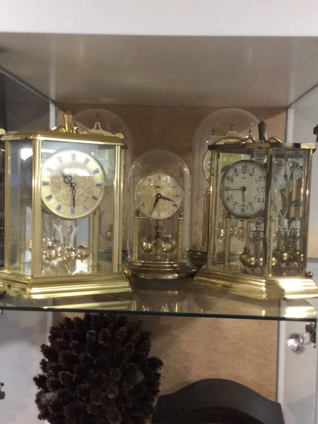 Atelier d’horlogerie Mélanie Marcotte | 260 Rue Henri René, Lourdes-de-Joliette, QC J0K 1K0, Canada | Phone: (450) 421-0142