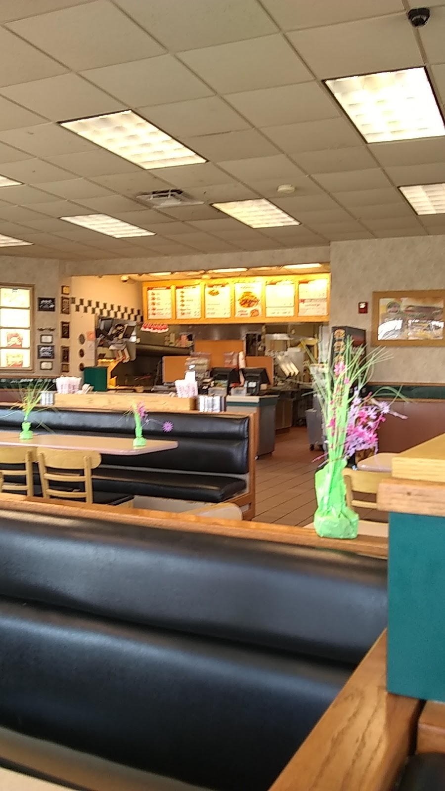 Wendys | 2230 Elmwood Ave, Buffalo, NY 14216, USA | Phone: (716) 875-4166