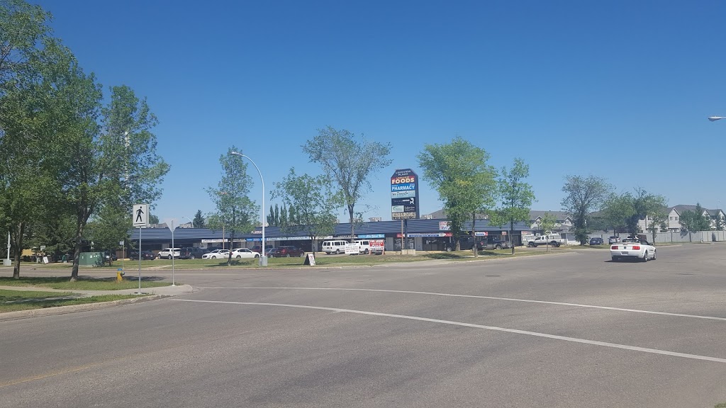 Lakeview Foods | 9104 179 Ave NW, Edmonton, AB T5Z 2K9, Canada | Phone: (780) 448-2869