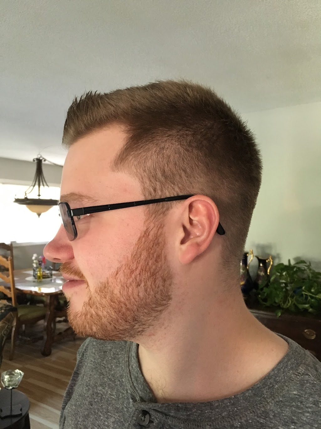 Hairdoos | 8720 Macleod Trail Suite 11, Calgary, AB T2H 0M4, Canada | Phone: (403) 319-0004