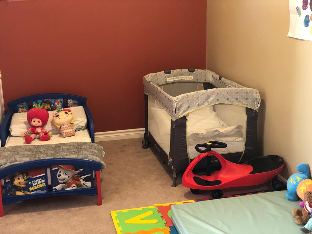 Hun.Bun daycare | 37 Jackman Terrace, Kanata, ON K2L 4E1, Canada | Phone: (613) 407-1122