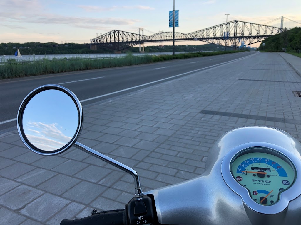 lExpérience Québec Scooters Inc. | 141 Rue Dalhousie, Québec, QC G1K 4C5, Canada | Phone: (418) 681-9998