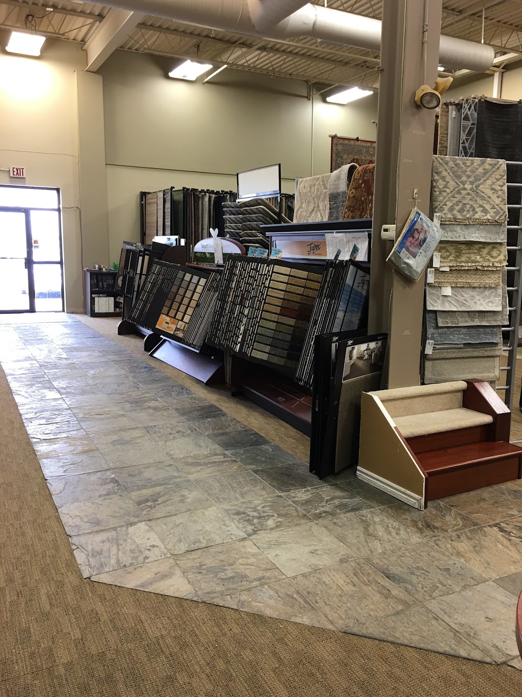 Alexanian Carpet & Flooring | 740 Industrial Ave, Ottawa, ON K1G 4H3, Canada | Phone: (613) 739-1790