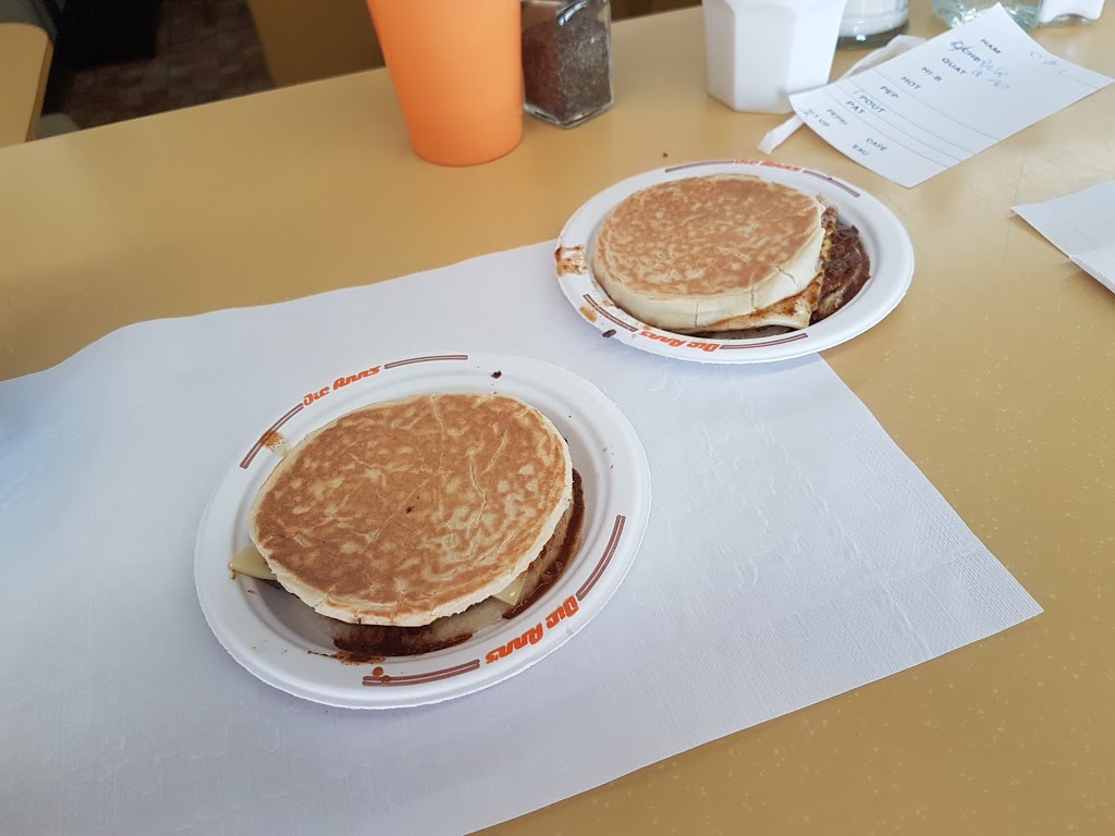 Dic Anns | 10910 Boulevard Pie-IX, Montréal-Nord, QC H1H 4B3, Canada | Phone: (514) 322-2276