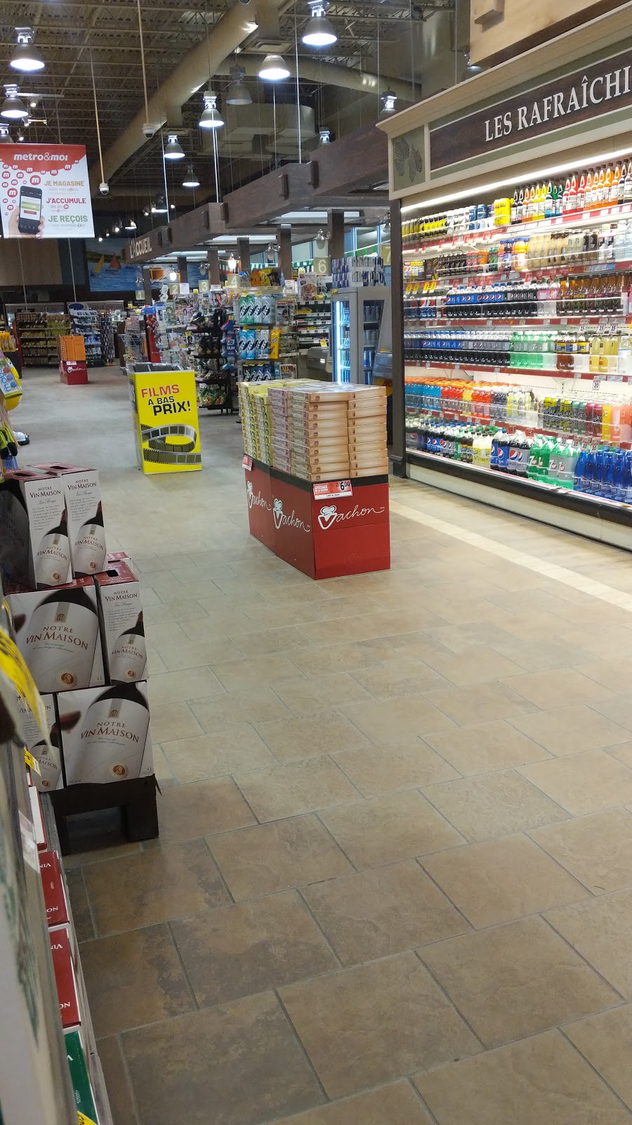 Metro Chénéville | 45 Rue Albert Ferland, Chénéville, QC J0V 1E0, Canada | Phone: (819) 428-3966