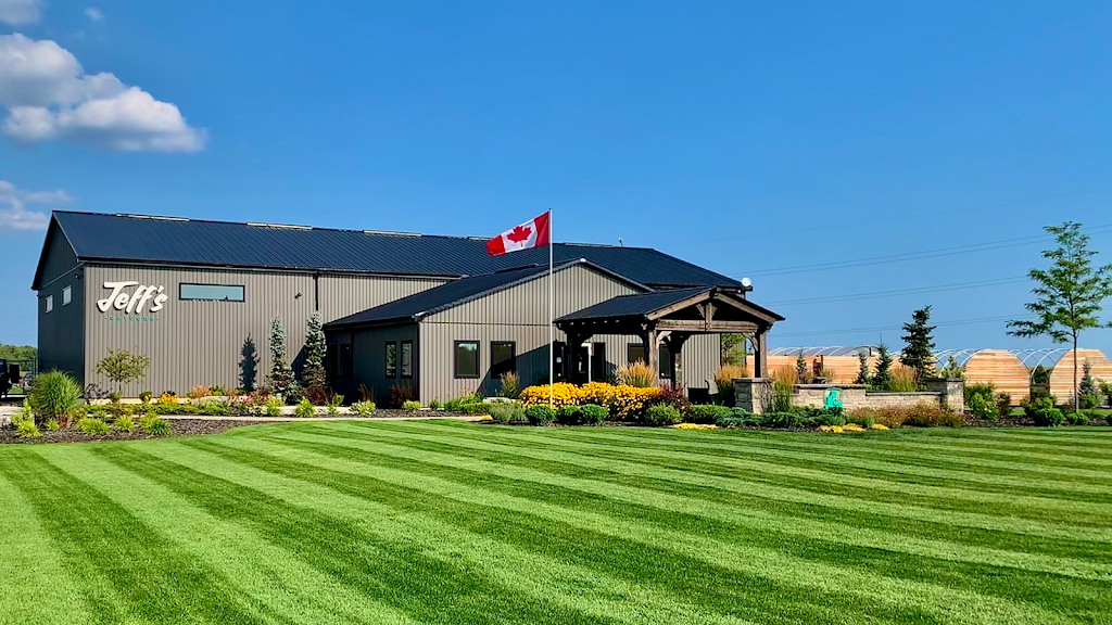 Jeffs Outdoor | 1500 Stoney Creek Road, Caledonia, ON N3W 1R2, Canada | Phone: (905) 765-4200
