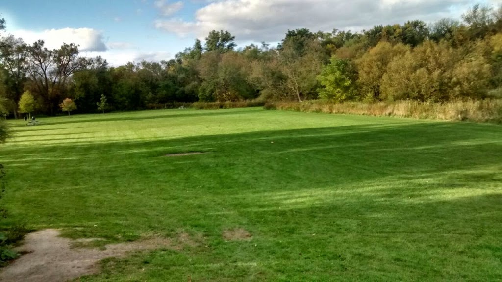 Streetsville Memorial Park | 355 Church St, Mississauga, ON L5M 2C2, Canada | Phone: (905) 615-4100