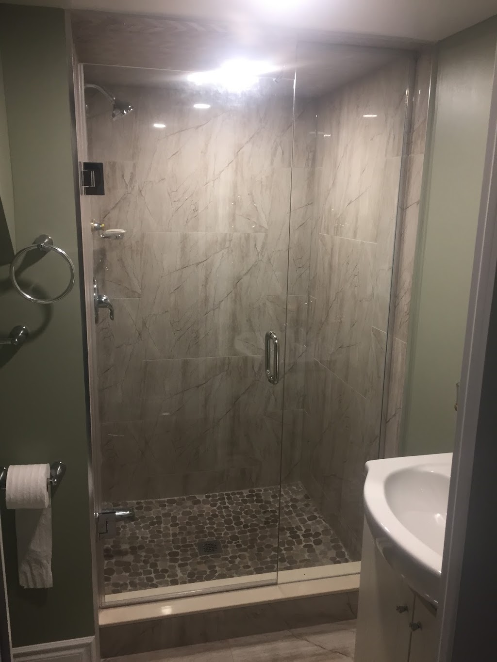 Pro A&R Renovation Group Inc | 121 Telson Rd, Markham, ON L3R 1E4, Canada | Phone: (416) 662-4450
