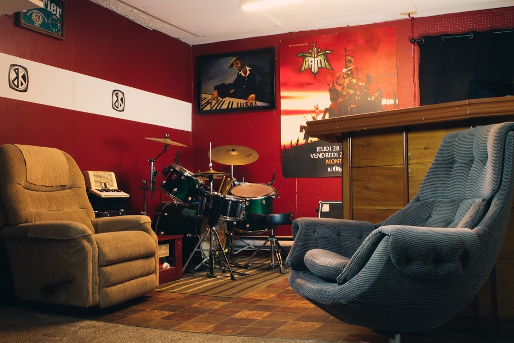BreakBeat Studio | 1023 Rue Baker, Greenfield Park, QC J4V 3C2, Canada | Phone: (438) 498-7382