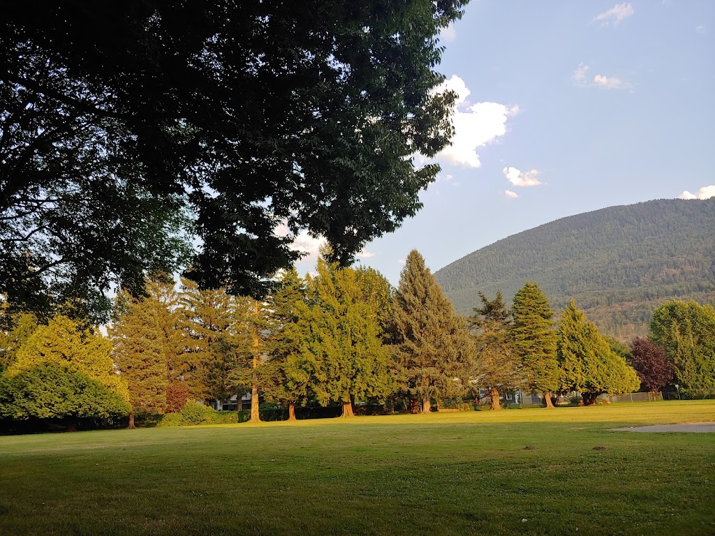 Yarrow Community Centre | 4670 Community St, Chilliwack, BC V2R 5E1, Canada | Phone: (604) 823-4550