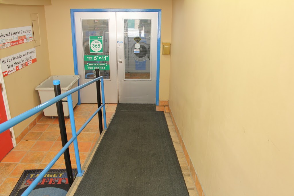 Magic Coin Laundry | 666 Burnhamthorpe Rd, Etobicoke, ON M9C 2Z4, Canada | Phone: (416) 620-9666