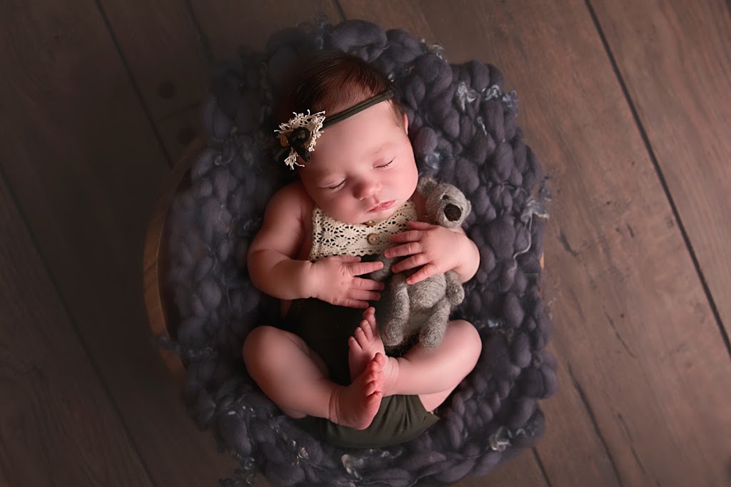 Family Tree Photography | Delrex Blvd, Georgetown, ON L7G 4E9, Canada | Phone: (416) 319-3779