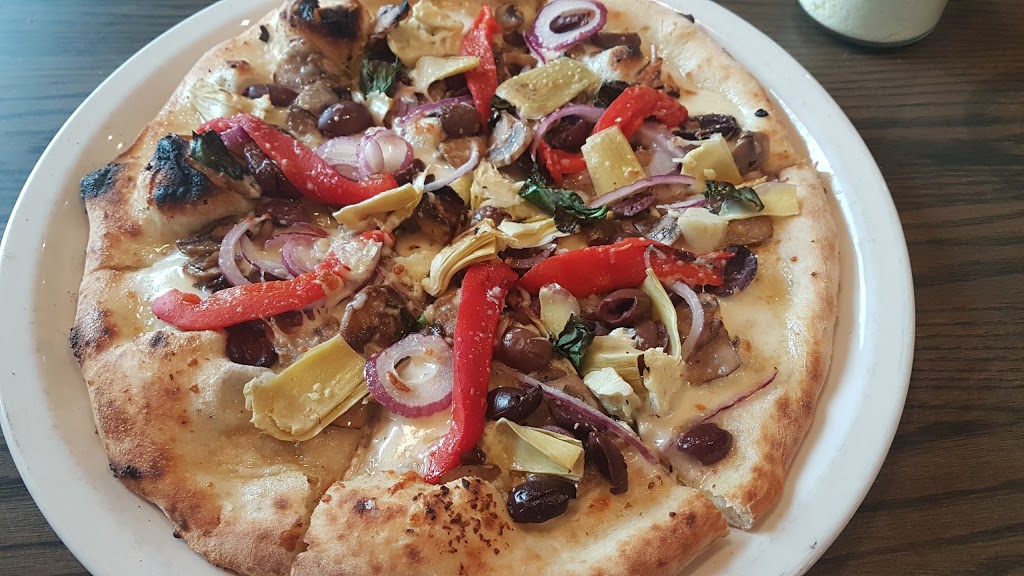 Famoso Neapolitan Pizzeria | 2921 8 St E, Saskatoon, SK S7H 0V4, Canada | Phone: (306) 244-1700