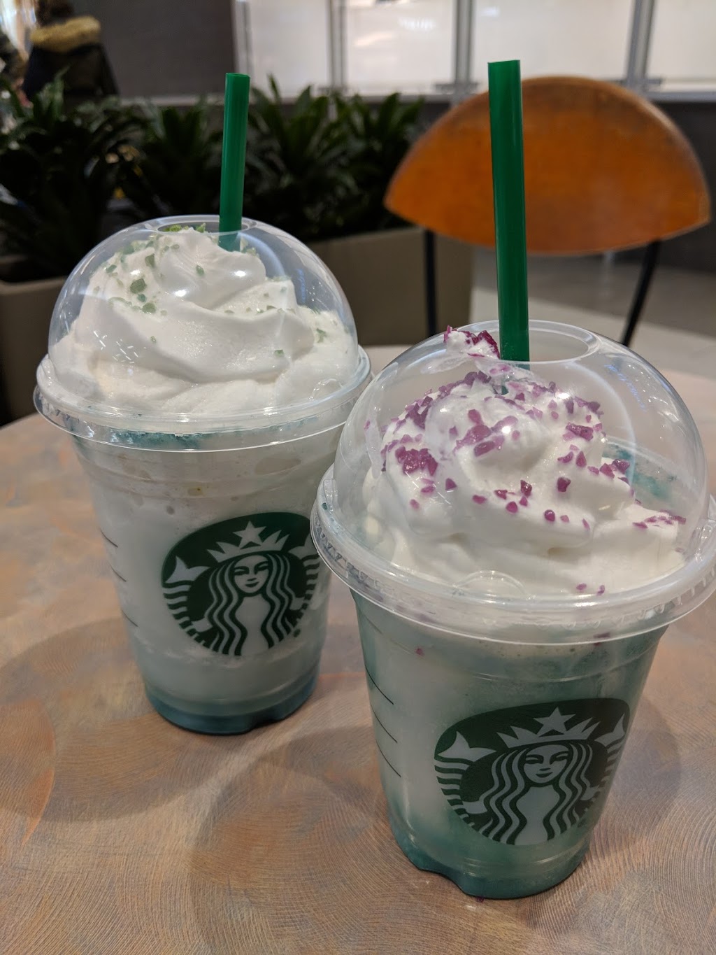Starbucks | Safeway Grocery Store, 3636 Brentwood Rd NW, Calgary, AB T2L 1K8, Canada | Phone: (403) 289-1424