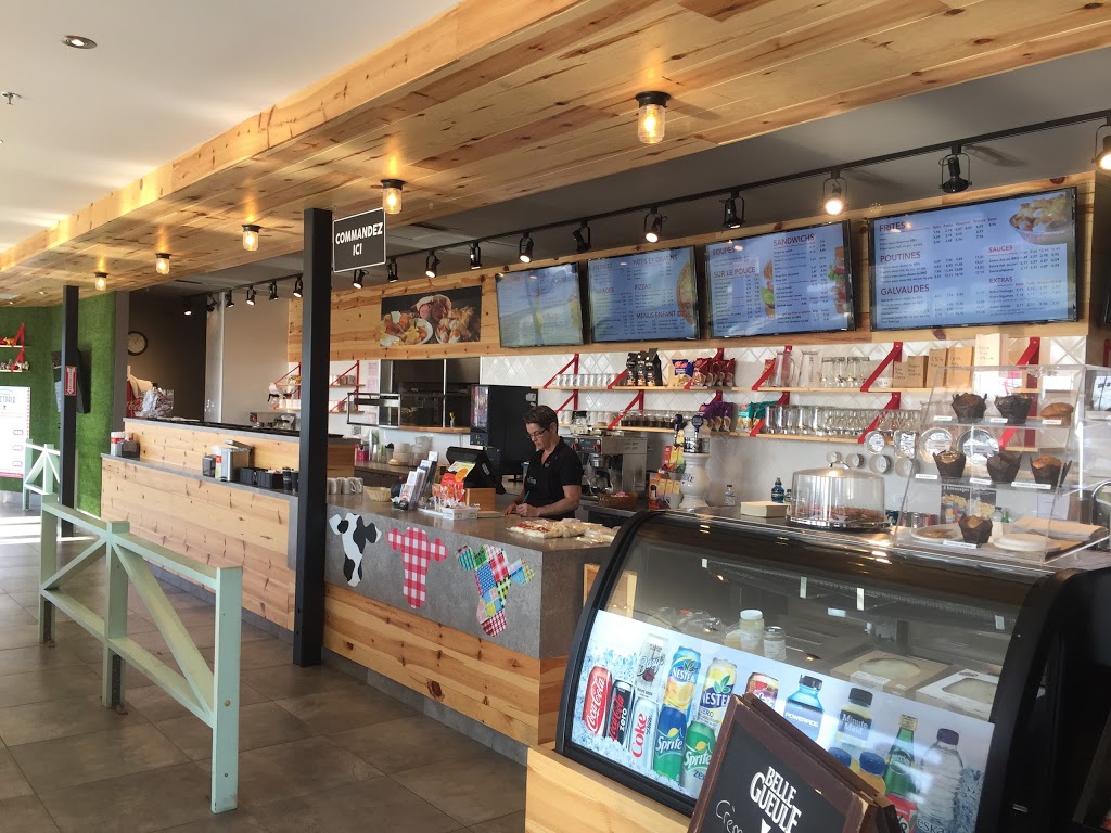 Fromages Princesse Inc | 80 Rue de lHôtel de Ville, Warwick, QC J0A 1M0, Canada | Phone: (819) 559-8600