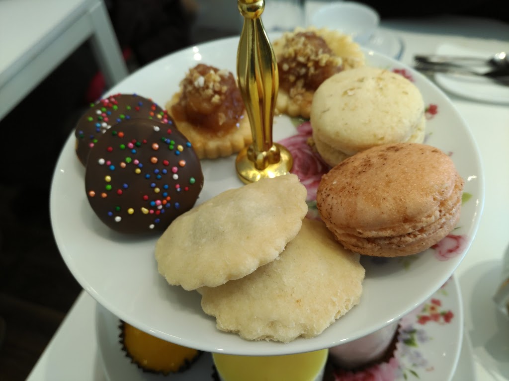 Sugar Tiers | 32 Frank Endean Rd, Richmond Hill, ON L4S 1X4, Canada | Phone: (416) 816-8270