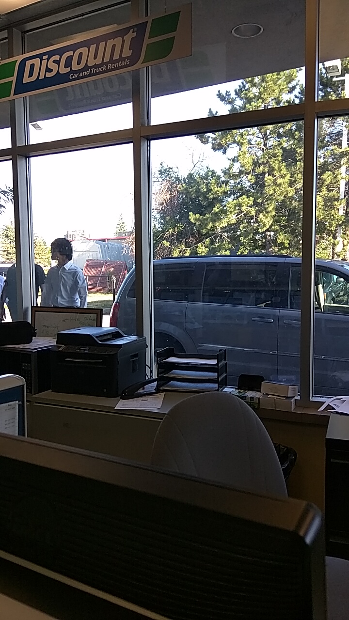 Discount Car & Truck Rentals | 8280 Woodbine Ave, Markham, ON L3R 2N8, Canada | Phone: (905) 294-9386