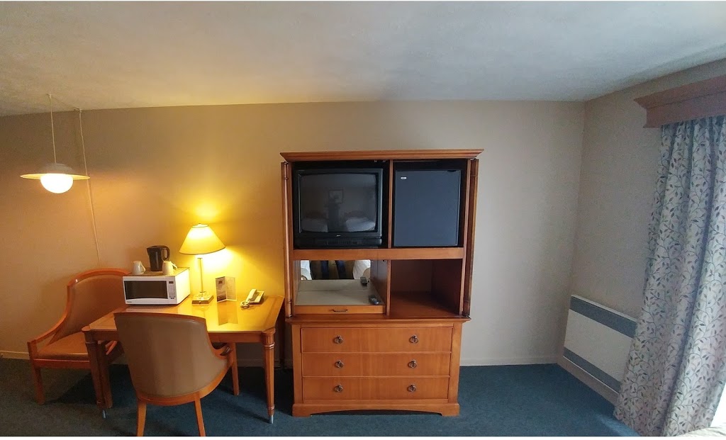 Motel Granby | 1085 Rue Principale, Granby, QC J2J 1Z4, Canada | Phone: (450) 378-6966