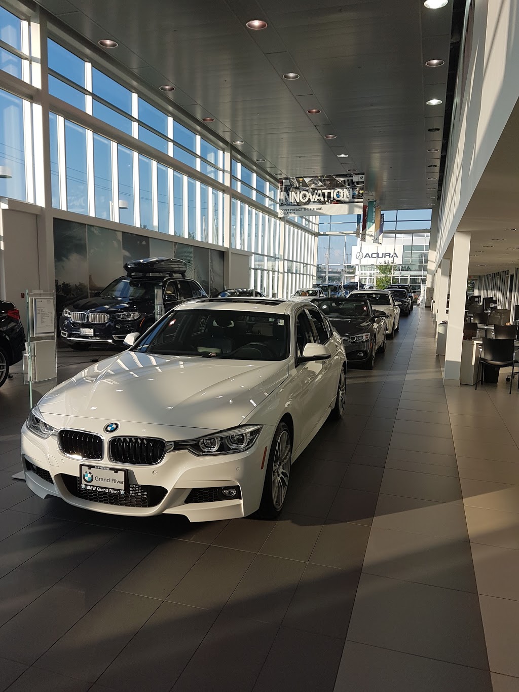 BMW Grand River | 1800 Victoria St N, Kitchener, ON N2B 3E5, Canada | Phone: (519) 747-0269