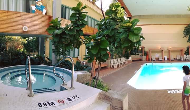 Travelodge by Wyndham Winnipeg East | 20 Alpine Ave, Winnipeg, MB R2M 0Y5, Canada | Phone: (204) 255-6000