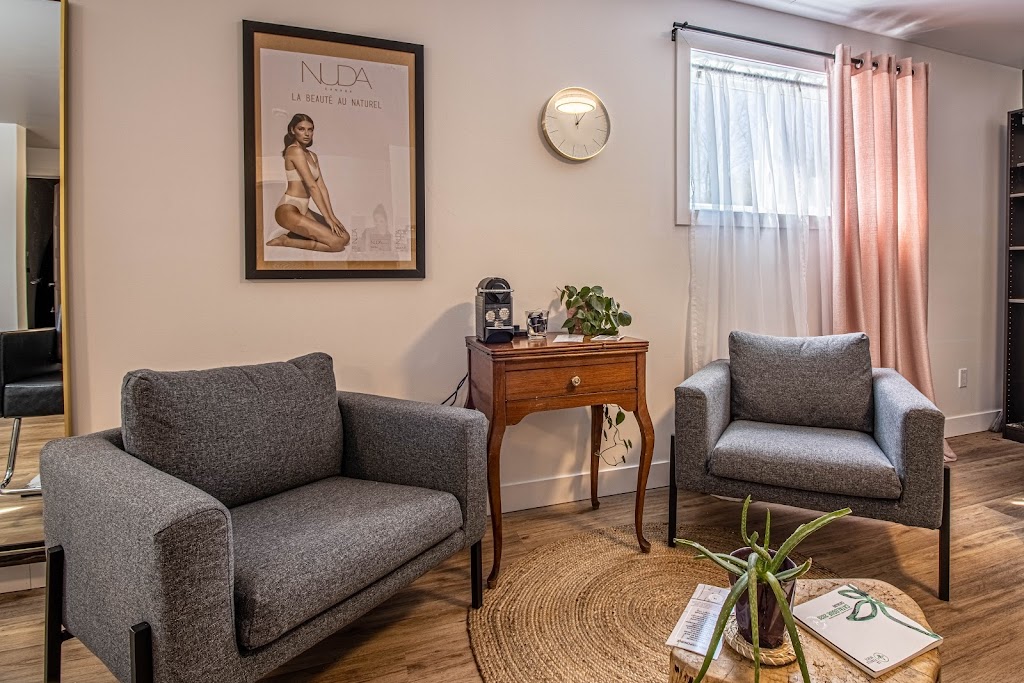 Esthetiques.al | 502 Rue St Louis, Saint-Cyrille-de-Wendover, QC J1Z 1S2, Canada | Phone: (819) 816-8577