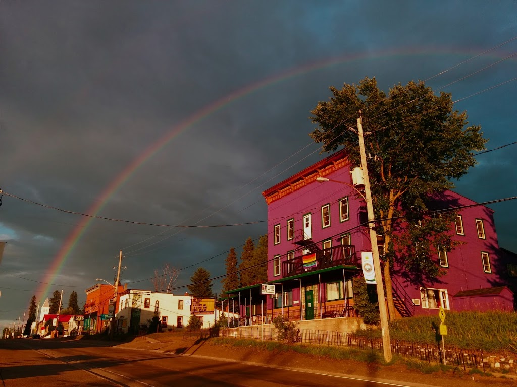 The Arlington Hostel & Pub | 32990 ON-62, Maynooth, ON K0L 2S0, Canada | Phone: (613) 338-2080