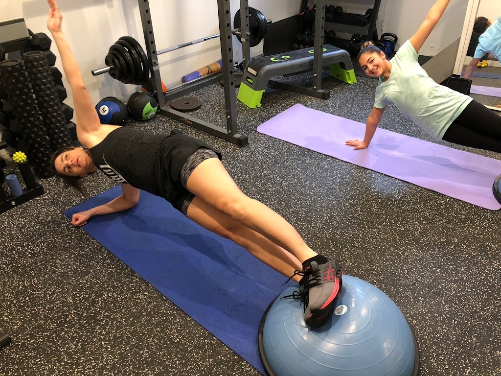 VelezFitness | 15 Bond St, London, ON N6C 1W4, Canada | Phone: (519) 282-0728