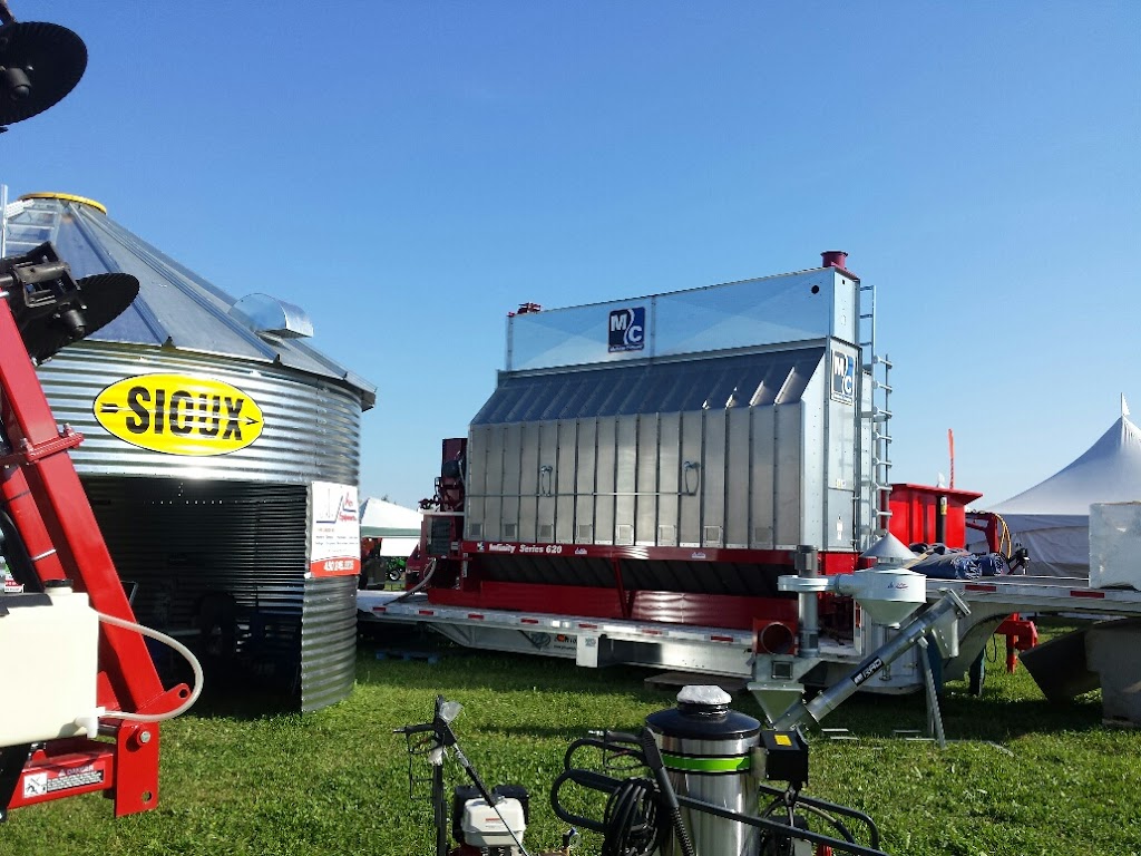 Agro Équipements Inc (Labrie Enr) | 187 Rue Saint-Jacques, Napierville, QC J0J 1L0, Canada | Phone: (450) 245-3205