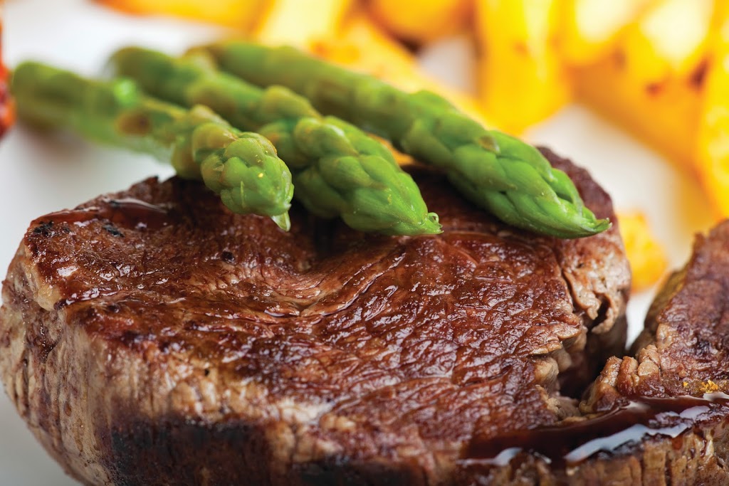 Buchanans Steak & Seafood | 6039 Fallsview Blvd, Niagara Falls, ON L2G 3V6, Canada | Phone: (905) 353-4111