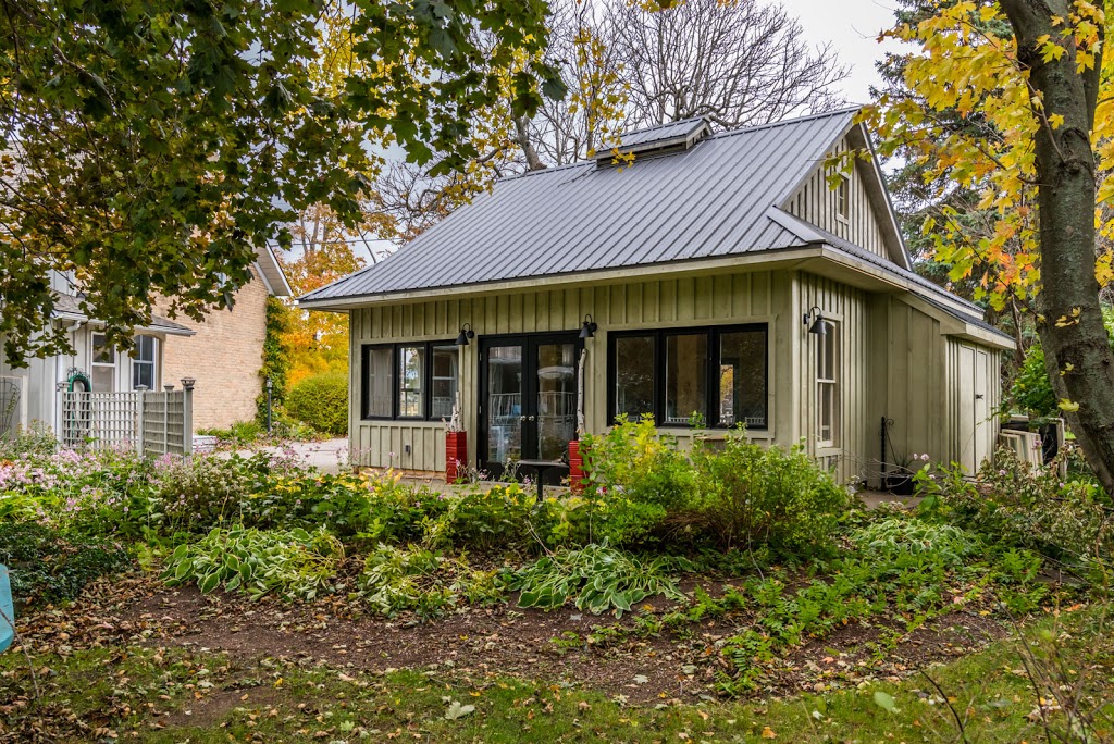 Bayfield Boutique Bed and Breakfast | 12 The Square, Bayfield, ON N0M 1G0, Canada | Phone: (519) 955-2121