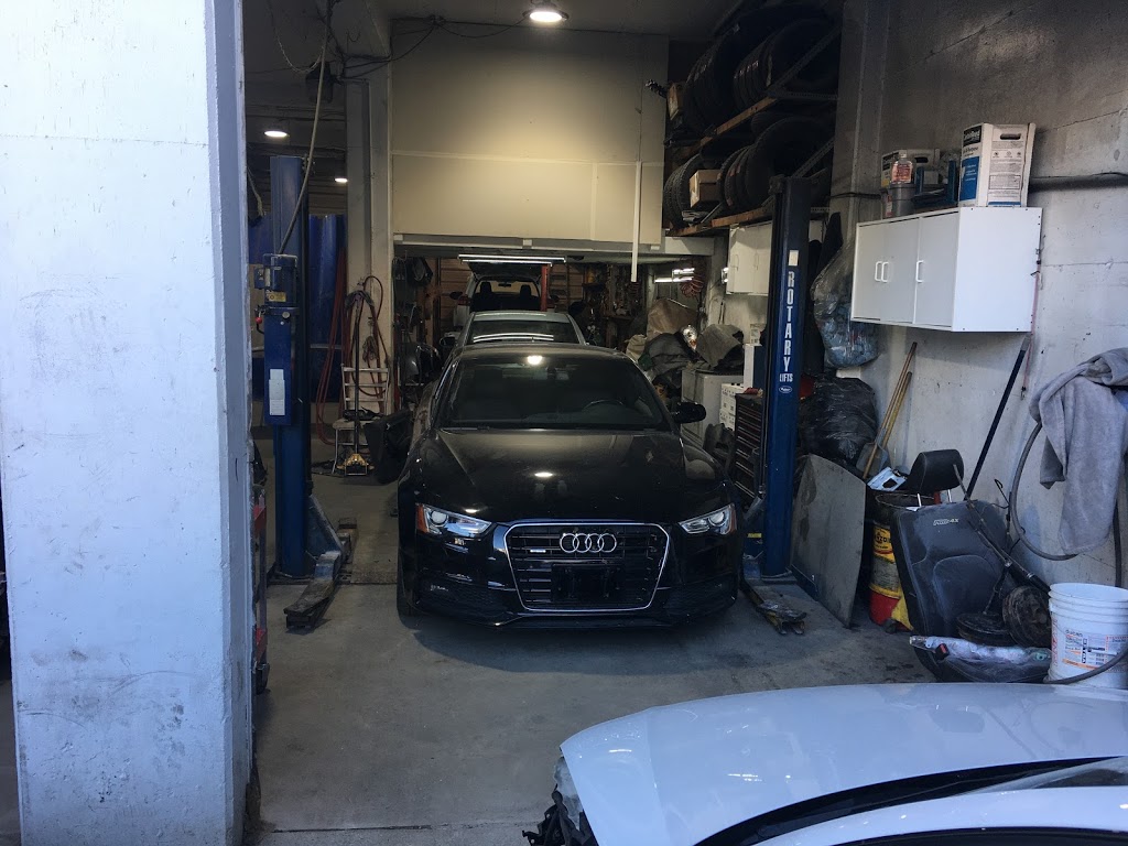 MI Autobody LTD | 124 E Columbia St, New Westminster, BC V3L 3V8, Canada | Phone: (778) 846-6612