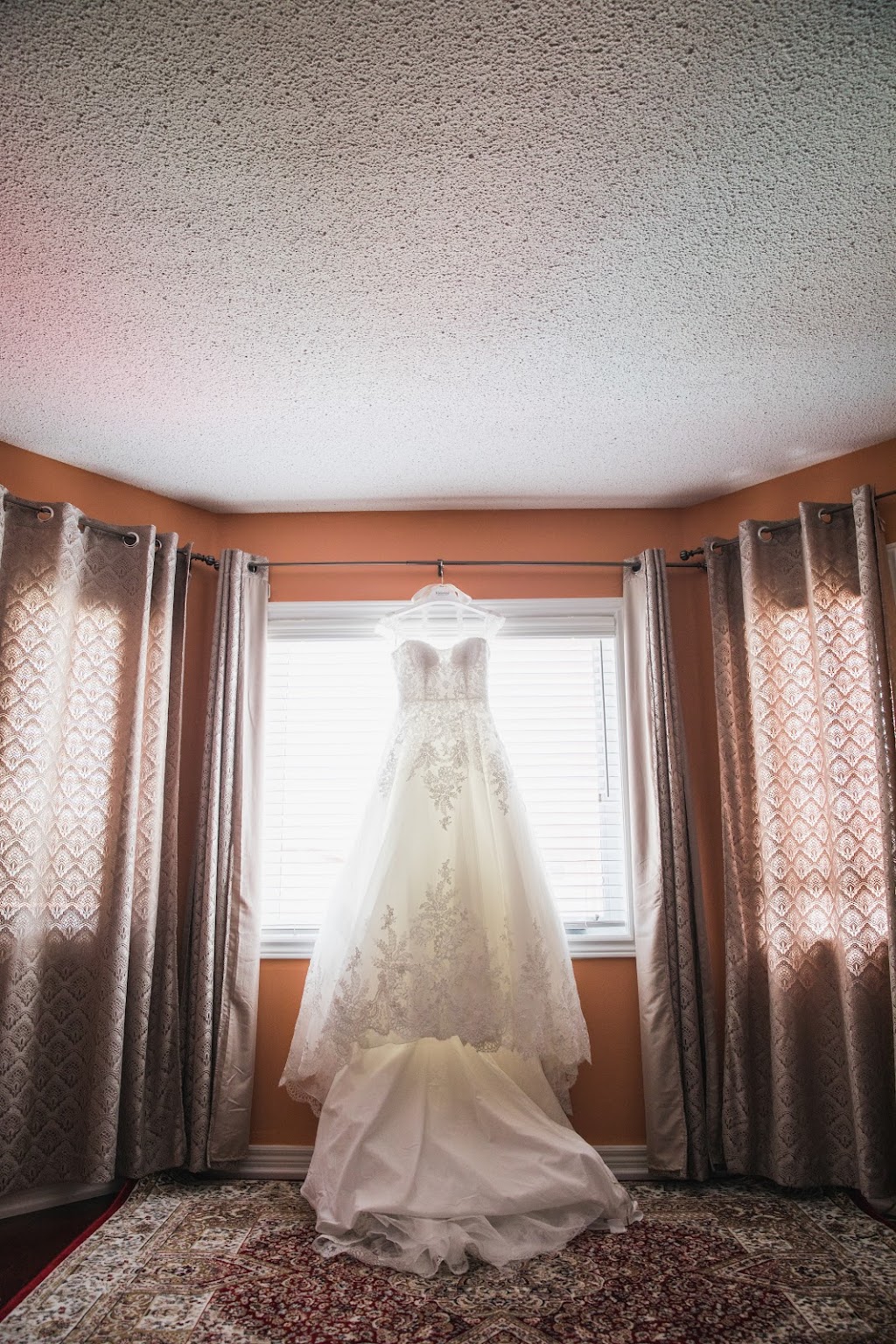 Tom Wang Photography | Reynolds Cres, Aurora, ON L4G 0J1, Canada | Phone: (416) 727-6068
