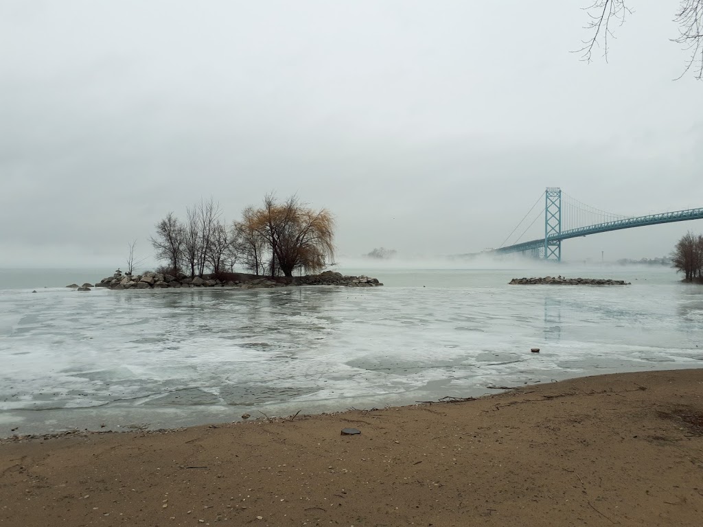 McKee Park | 3026 Sandwich St, Windsor, ON N9C 1A3, Canada | Phone: (519) 253-2300