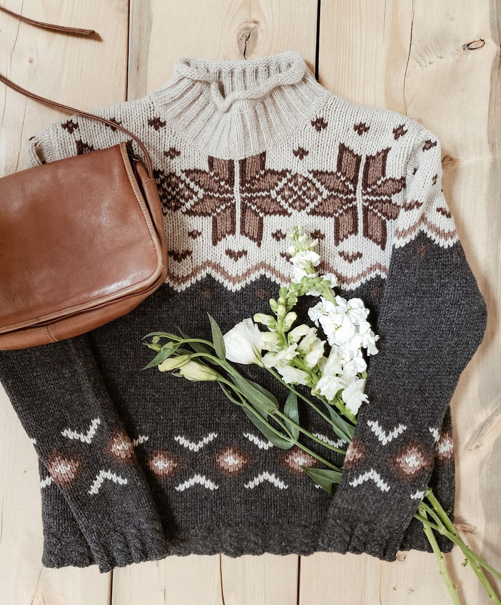Moonlight Flowers & Boutique | 106 Centennial St, Sparwood, BC V0B 2G0, Canada | Phone: (250) 425-0032