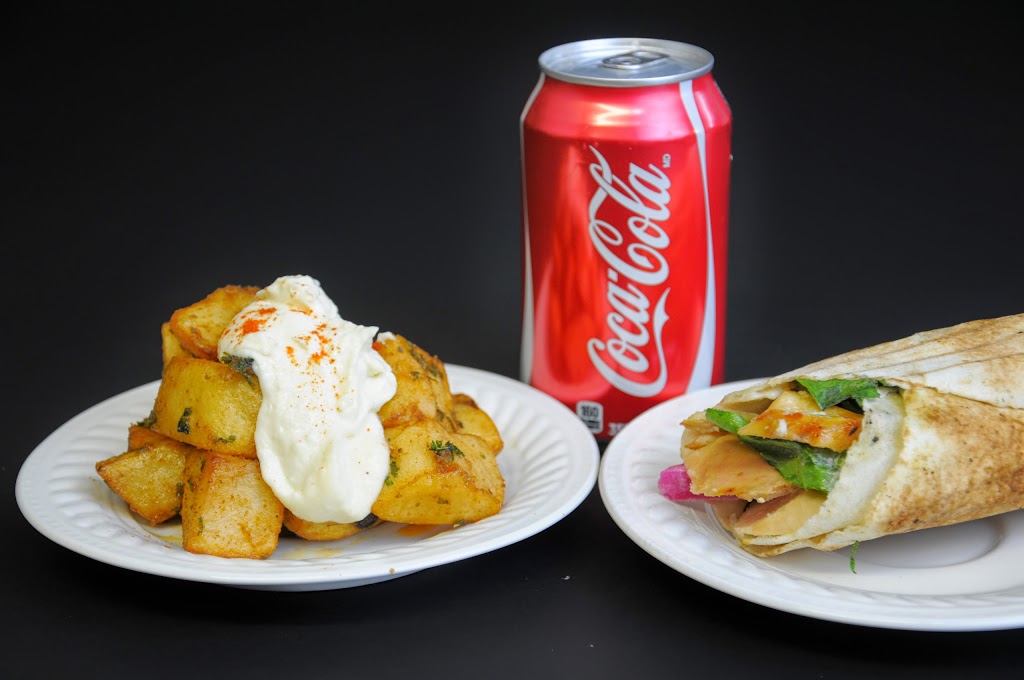 3brothers shawarma & poutine | 160 Rideau St, Ottawa, ON K1N 5X6, Canada | Phone: (613) 241-2220