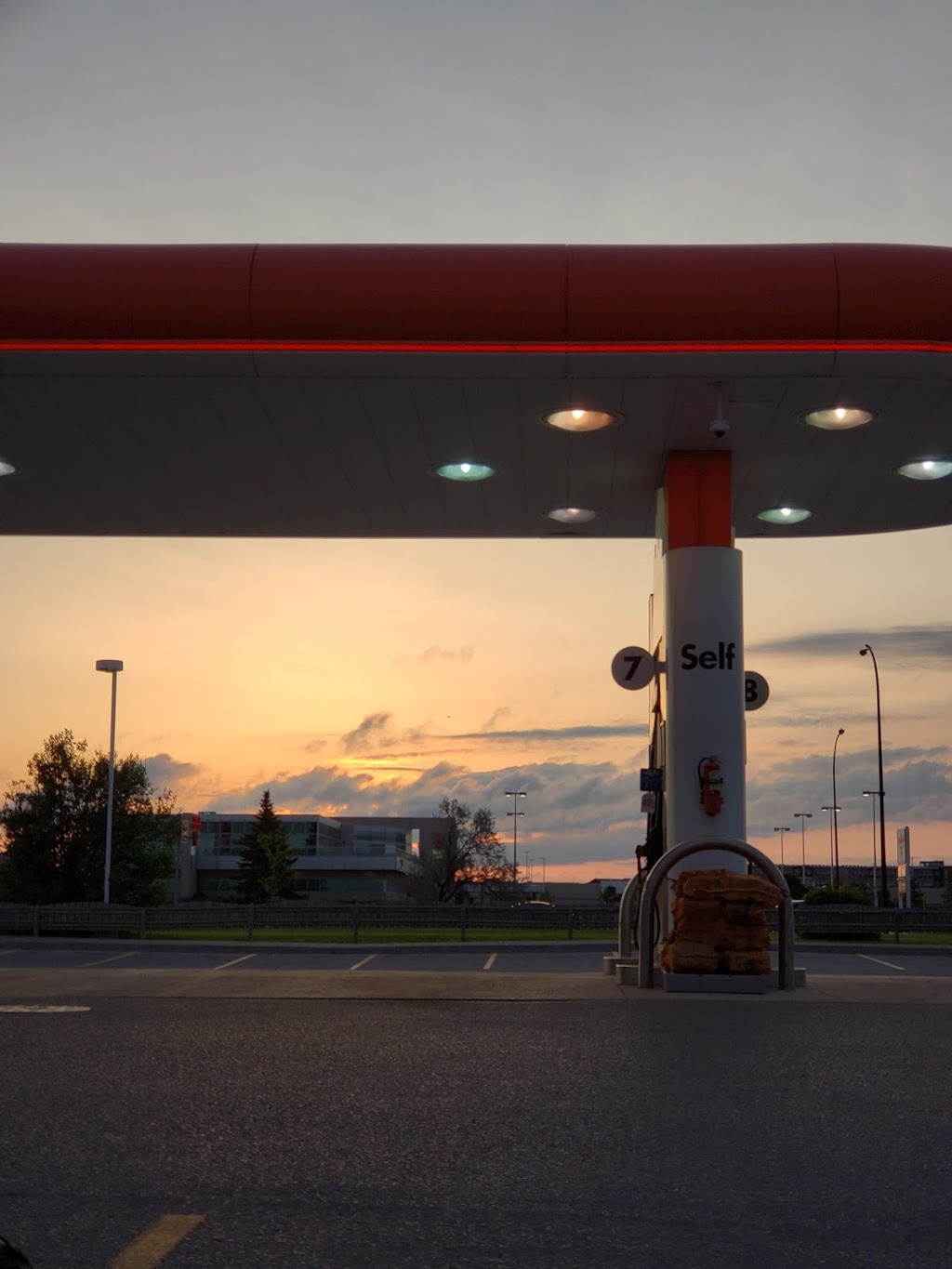 Petro-Canada | 1720 Kenaston Blvd, Winnipeg, MB R3Y 1V7, Canada | Phone: (204) 489-6309