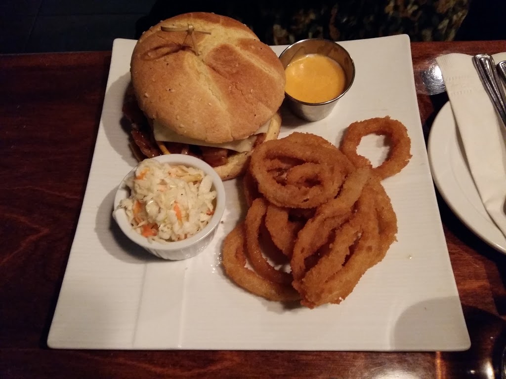 Restaurant G2 | 1149 Boulevard Vachon N, Sainte-Marie, QC G6E 1M9, Canada | Phone: (581) 224-6467
