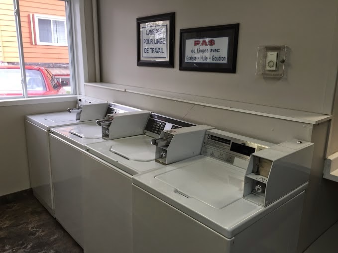 Buanderie Ste-Marie | 2929 Chemin Ste Marie, Mascouche, QC J7K 1N6, Canada | Phone: (438) 881-1700