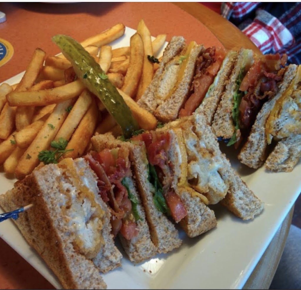 Dearborn Restaurant | 105 Lexington Rd, Waterloo, ON N2J 4R7, Canada | Phone: (519) 746-0321
