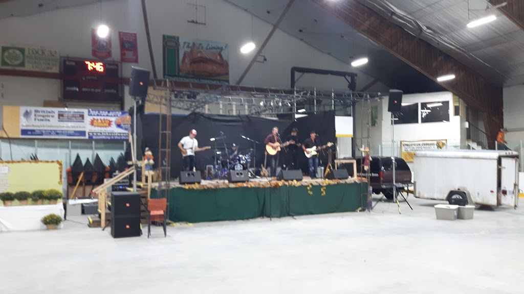 Bobcaygeon-Verulam Community Centre | 51 Mansfield St, Bobcaygeon, ON K0M 1A0, Canada | Phone: (705) 738-3331
